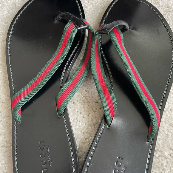 Gucci Flip Flops - Picture 2 of 4